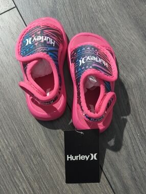 Hurley Kids Pink and Blue Patterned Water Shoes